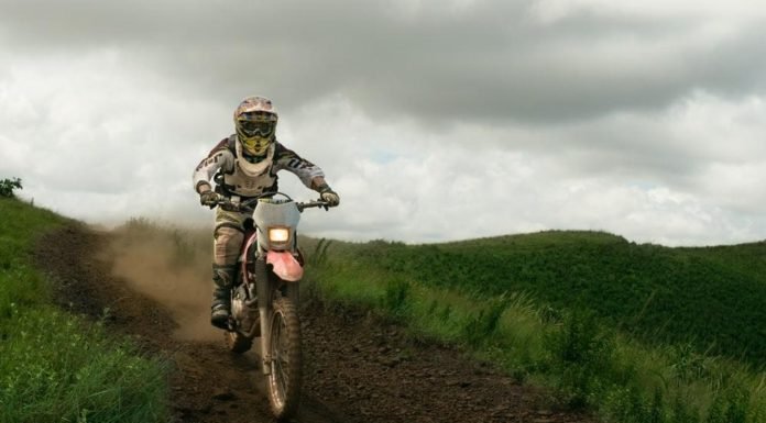 Tips For Selecting The Best Dirt Bike Tyres Tips For Selecting The Best Dirt Bike Tyres