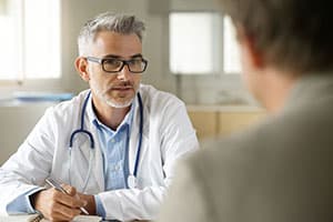 rehabs-shutter738302839-talking-to-doctor