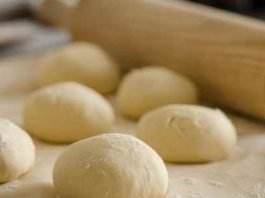 How to Build an Online Baking Business