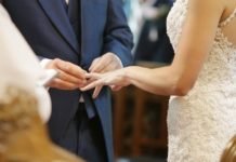 How to Have a Stress-Free Wedding Reception