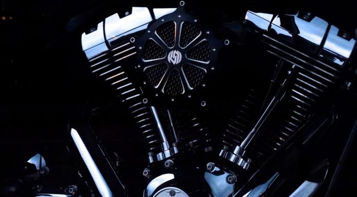 How Do You Ride A Motorcycle Over A Pothole? motorcycles