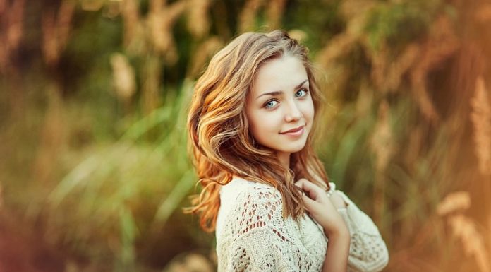 What kind of girls are most popular teen girls