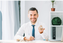 5 Best Advantages of Working with a Real Estate Agent Advantages of Working with a Real Estate Agent