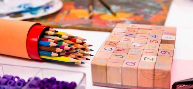 3 Ways To Easily Make a Scrapbook With the Craft Supplies 3 Ways To Easily Make a Scrapbook With the Craft Supplies