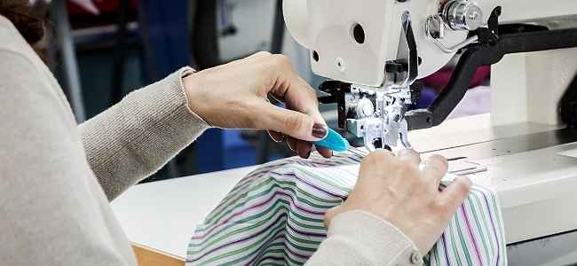 4 Ways To Easily Start a Clothing Business With Industrial Sewing Machines