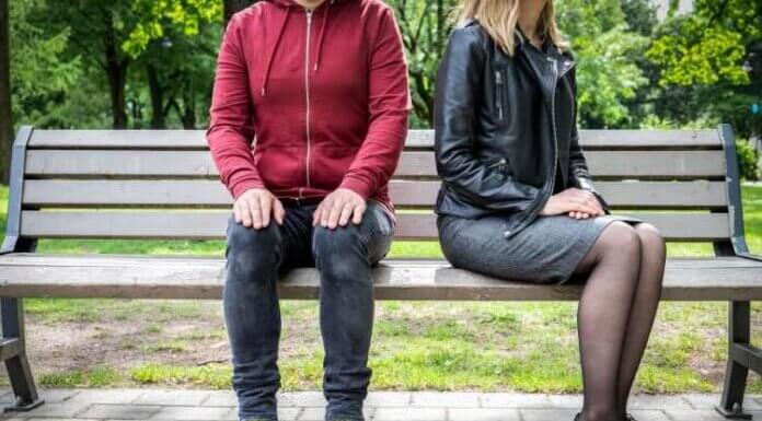 Language of Love: 5 Body Language Signs that Mean Someone’s Into You Body Language