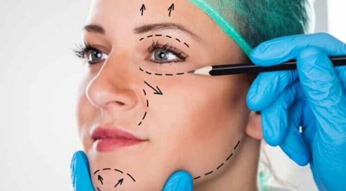 How to Choose a Plastic Surgeon in Your Area How to Choose a Plastic Surgeon in Your Area