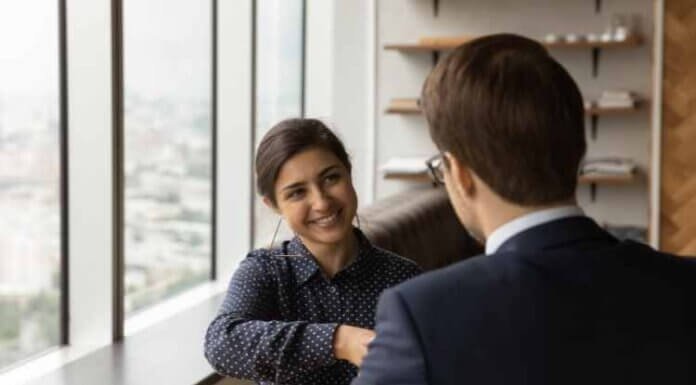Hiring Business Lawyers for The First Time? Here’s a List of Services They Offer Hiring Business Lawyers for The First Time