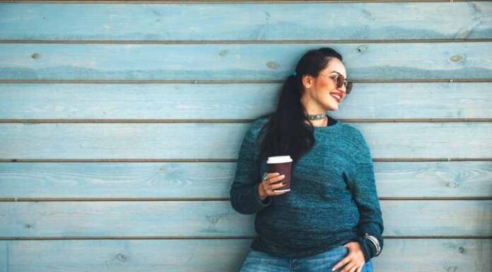 Pose for Photos Like a Pro: Your Guide Pose for Photos Like a Pro