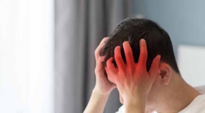 Whiplash vs Concussion: The Differences Explained Whiplash vs Concussion