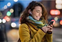 Annoyed With the Noisy Commute? Grab These 4 Best Earbuds for an Easy One Grab These 4 Best Earbuds for an Easy One