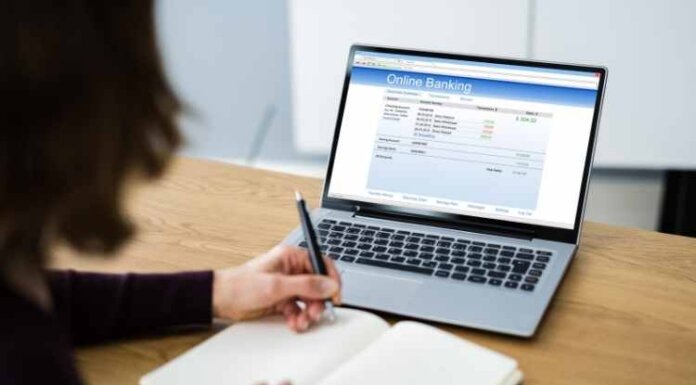 Navigating the 4 Different Types Of Checking Accounts And Their Features Navigating the 4 Different Types Of Checking Accounts And Their Features