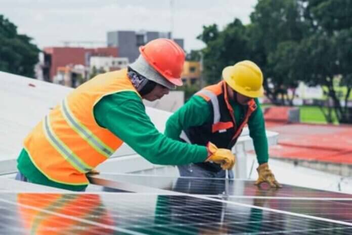 7 Factors to Consider Before Having Solar Panels Installed