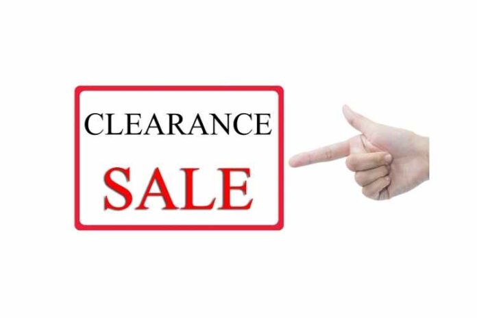 A Shopper's Guide To Online Clearance Sales