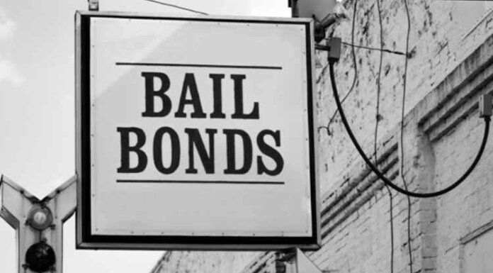 How Does a Bail Bond Work? How Does a Bail Bond Work?