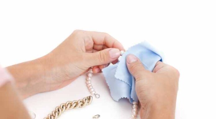 What is the process for cleaning Alex and ani bracelet- Tips for cleaning Ani Bracelet cleaning Alex and ani bracelet