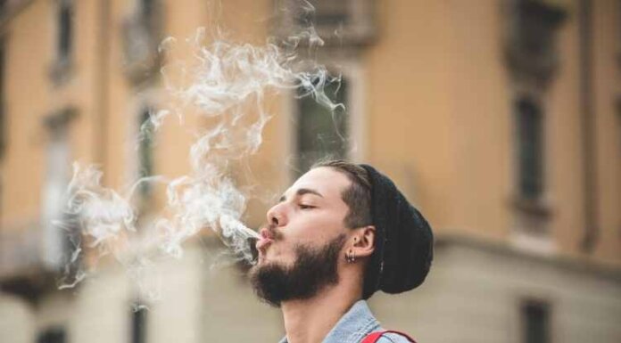 5 Ways One Should Adopt To Efficiently Consume Vape Liquid 5 Ways One Should Adopt To Efficiently Consume Vape Liquid