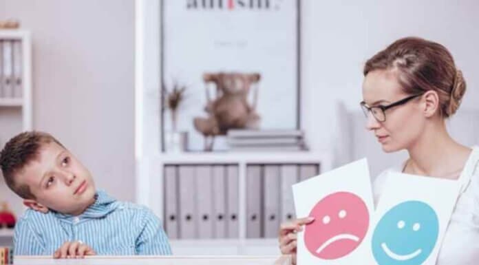 Discrete Trial Training: What Is It? Discrete Trial Training: What Is It?