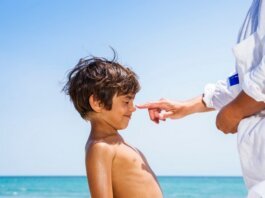 Sunscreen Spray - Using it Safely For Your & Your Family