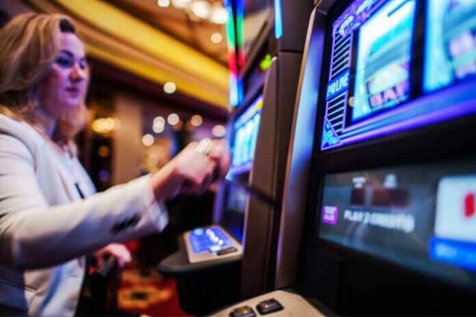 How can I Play Online Slots and Pay by Mobile