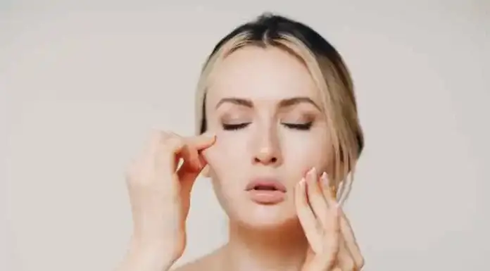 Face Yoga: Does It Really Work and How to Do It at Home Face Yoga: Does It Really Work and How to Do It at Home