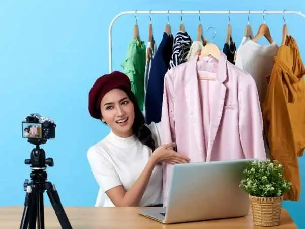 Utilizing Storytelling To Drive Sales On Social Media Utilizing Storytelling To Drive Sales On Social Media
